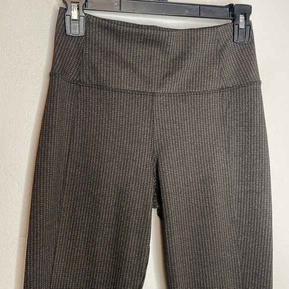 Athleta | Delancey Houndstooth Leggings Brown Black Size XS - Picture 3 of 9